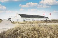Unique, newly renovated home on Strandvejen close to the sea - B&B Brovst