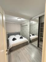 Cozy Central Yerevan Apartment 10-minutes Walk from Republic Square - Ferienwohnung Jerewan