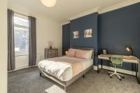 Anika House - Properties Unique - B&B South Shields