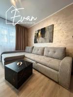 Glam Shopping City Apartment by Evan Apartments - Chambres d'hôtes Şelimbăr