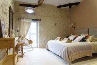 Deluxe Double or Twin Room with Garden View