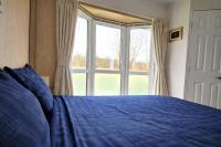 'Runway View' at Shobdon Airfield, Herefordshire - B&B Shobdon