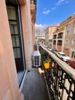 Studio centre-ville - les grands buffets - B&B Narbona