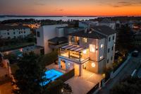 VILLA MARTICA - sea view, near beach - Fažana - B&B Fasana