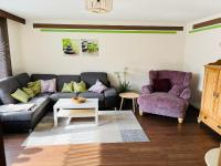 Auszeit im Grünen, ideal für Ausflüge ins Legoland, Allgäu oder Skylinepark - Bed and Breakfast Waltenhausen