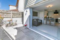 1 Bed in Carlyon Bay oc-c32050 - Bed and Breakfast Carlyon Bay