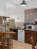 Quiet two room apartment with balcony Jean-Jaurès - B&B Tolosa