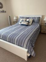 Midships, bright and airy, first floor, centrally located, flat - B&B Dartmouth