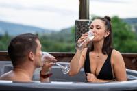 Dog-Friendly 4-Person Cottage with Hot Tub - Cantref, Brecon - B&B Brecon