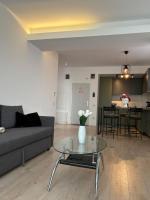 Warm apartment 4 - B&B Bucharest