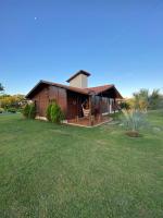 Sítio Encanto Singelo - Casa completa em condomínio com piscina aquecida e área gourmet - B&B Funilândia
