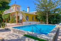 Disfrutala! Los Jazmines - Traditional Andalusian house with BBQ and private pool just 15 min from Golf and Beach - Chambres d'hôtes Alhaurín de la Torre