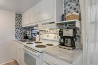 Golf Cart + Beach Access! Ocean Lakes Retreat - Ferienwohnung Myrtle Beach