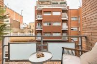 Beautiful apartment with Balcony in Barcelona - Chambres d’hôtes Barcelone