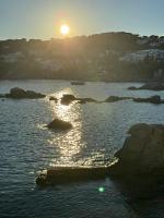 Apartamento moderno con Terraza cerca de Calella de Palafrugell - B&B Palafrugell