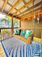 Key West 1- Beach Access - Dog Friendly - Grill - B&B Surf City