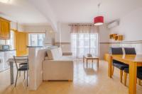 Apartamento T2 com terraço e churraqueira a 1 minuto da praia Altura Algarve - B&B Altura