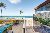 Pé na Areia - Flat com PiscinaArGaragem na Barra - Chambres d’hôtes Salvador