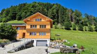 Chesa Clavazzin - B&B Brunnadern