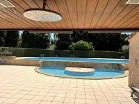 Maison l 2ch l clim l jardin l piscine l Alpilles - B&B Eyguières