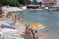 Apartments by the sea Selce, Crikvenica - 25375 - Bed and Breakfast Selce