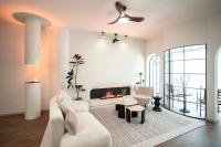 Three-Bedroom Premium Apartment with Resort View