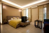 Queen Room with Balcony