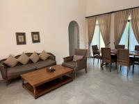 Villa con 2 Camere da Letto