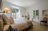 Suite mit Kingsize-Bett und Balkon