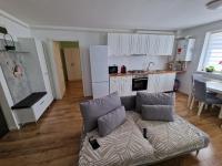 Osi aparatment's 2 - Ferienwohnung Floreşti