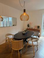 Own terrace - own frontdoor - 2 Zimmer 65qm - B&B Düsseldorf