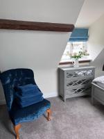 Chocolate Box Cottage on the Yorkshire Wolds Way - B&B Goodmanham
