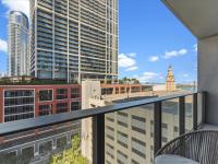 Urban Luxury at 501 First - Central Miami Worldcenter Area - B&B Miami
