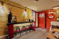 One Drake Road Apartment - Chambres d’hôtes Dean