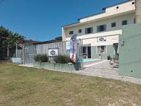 Pousada Recanto Turmalina com Piscina a 440mt da praia - B&B Pontal do Paraná