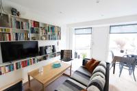 Beautiful Prime Location Apartment in Torshavn - B&B Tórshavn