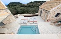 Two Houses Parga - Bed and Breakfast Párga