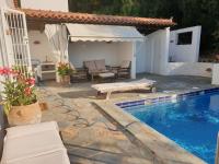 Beautiful vacation home in Greece - B&B Agalianí