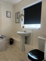 Lovely 2-bed flat, ideal for races, football, city - B&B Fazakerley