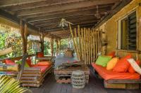 Peaceful 2BR Bungalow near beach - Chambres d'hôtes Temae