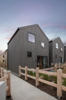 Ski Villa with Carpark 49, Brand-new Snow Retreat! - Ferienwohnung Queenstown