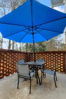 2BR 1 and Half BA Stylish Condo Near Hospitals Shopping - Chambres d'hôtes Columbia