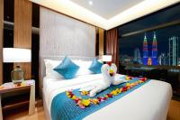 Panoramic Two Bedroom Suite Petronas Twin Towers View