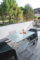 Appartement spacieux et moderne - B&B Châteauneuf-du-Rhône