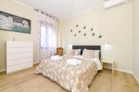 Casa Ariel, Excellent location downtown e lake in 5 minutes - Chambres d’hôtes Desenzano del Garda