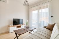 Boka Gardens Sea View Apartment 3 by MN Property - B&B Dobrota