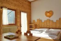 Valles Vacanze - ski in & ski out - Chambres d'hôtes Falcade