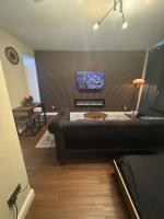 Timeless Spacious 1bedroom Duplex apartment with balcony in Shoreditch - B&B Londra
