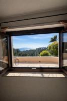 By Elodie Appartement Vue Mer & Piscine - Chambres d'hôtes Hyères