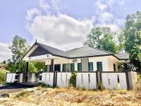 Homestay Teratak Faheema, Nearby Bandar Marang - B&B Marang